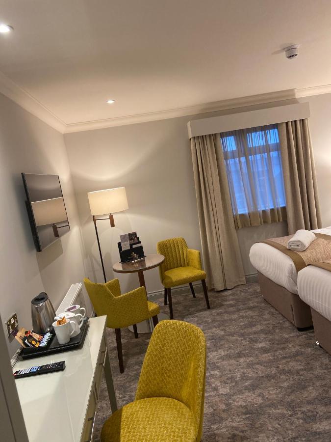 Caledonian Hotel Нюкасъл ъпон Тайн Екстериор снимка