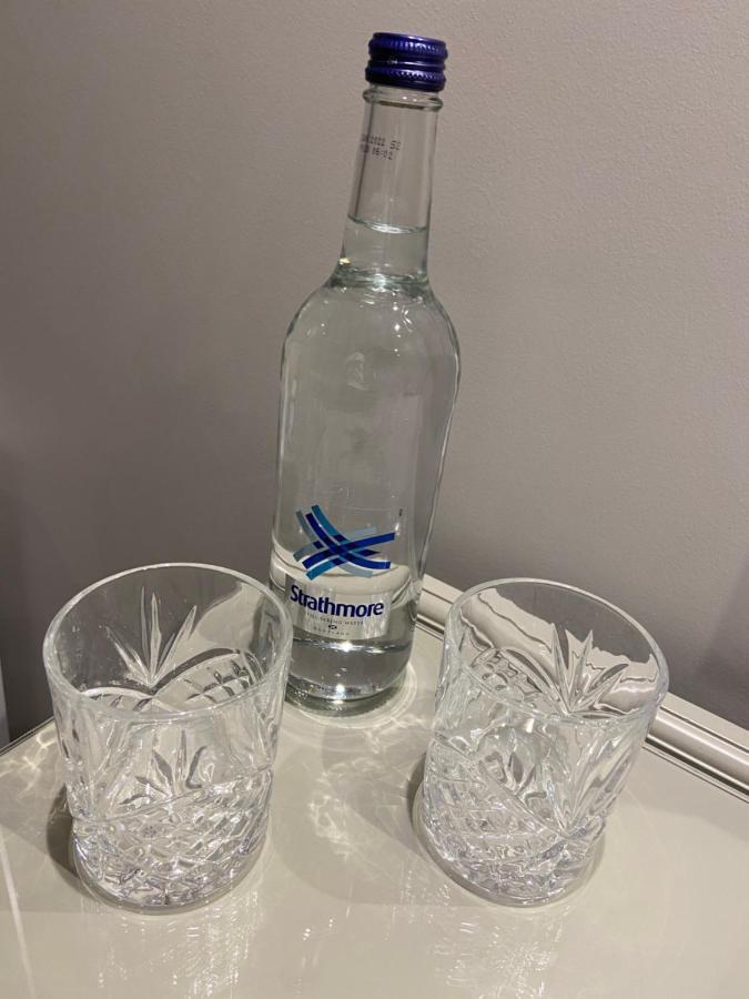 Caledonian Hotel Нюкасъл ъпон Тайн Екстериор снимка