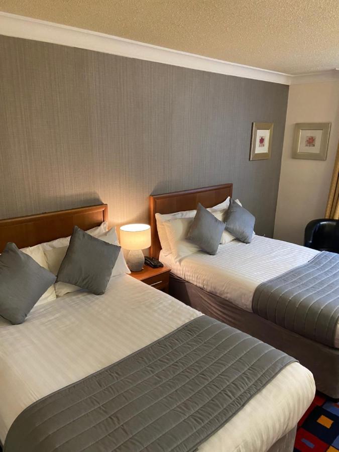 Caledonian Hotel Нюкасъл ъпон Тайн Екстериор снимка