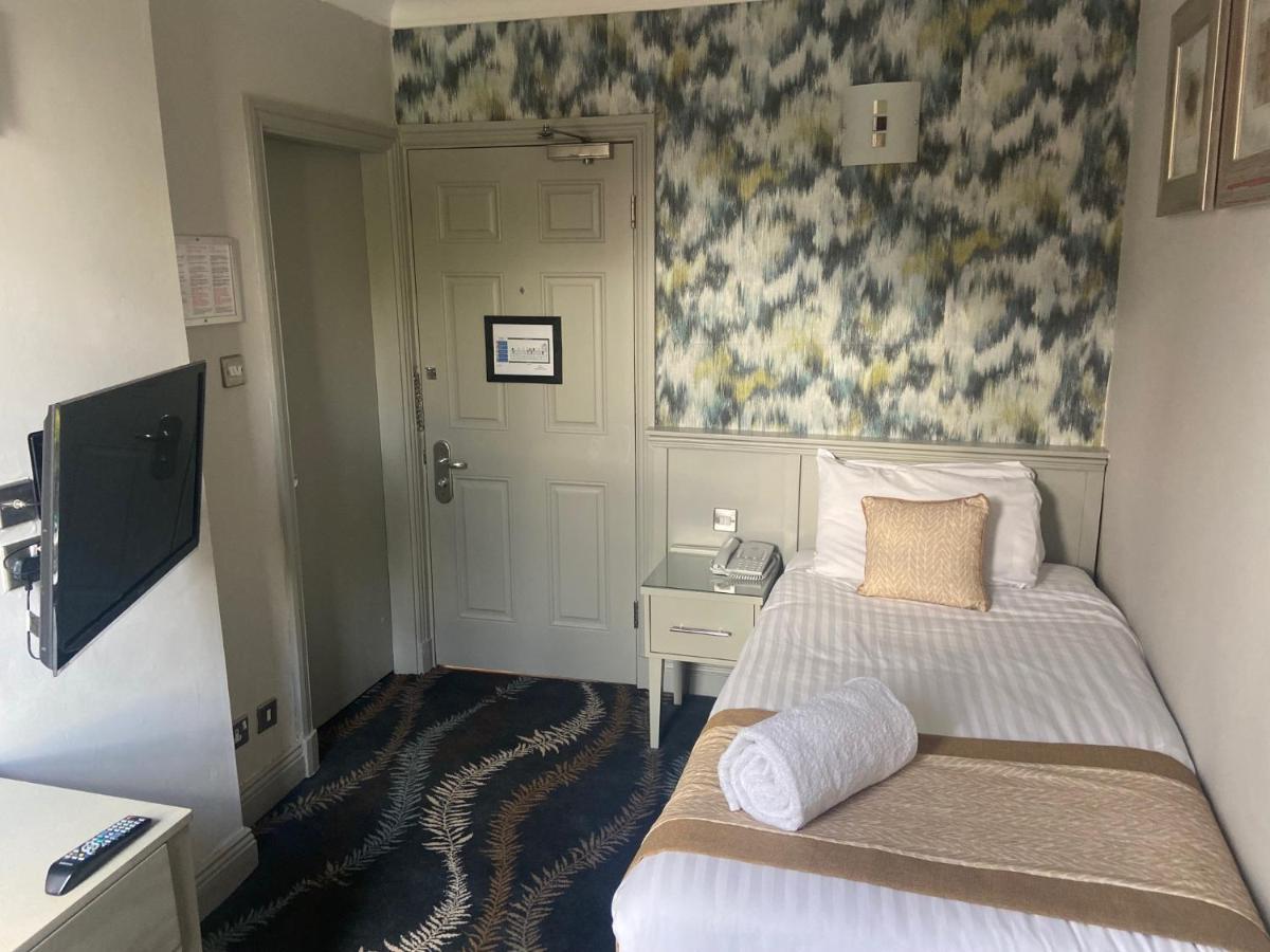 Caledonian Hotel Нюкасъл ъпон Тайн Екстериор снимка