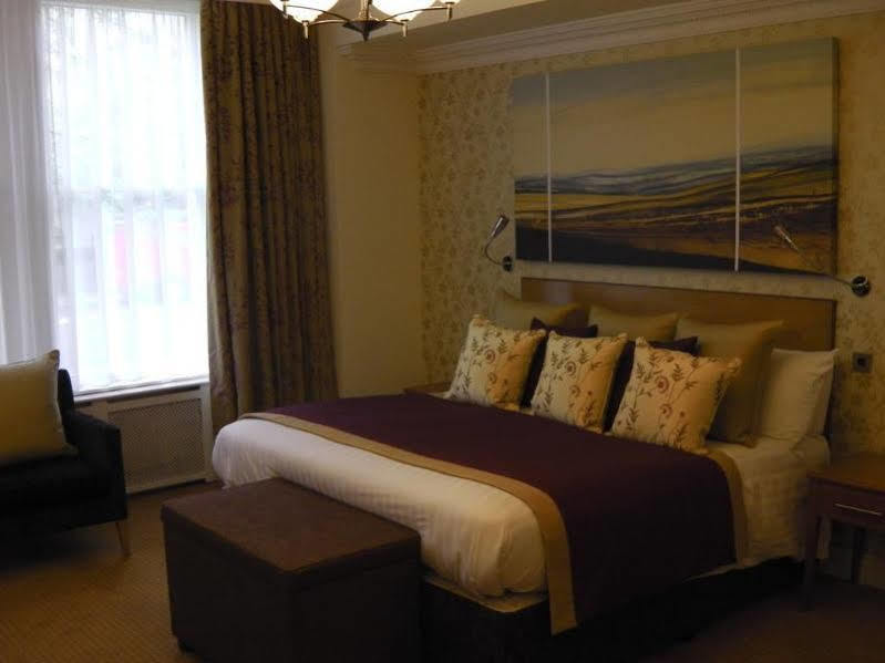 Caledonian Hotel Нюкасъл ъпон Тайн Екстериор снимка